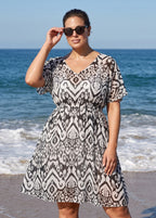Plus Size Black White Ikat Geometric Print V Neck Short Sleeves Women Swim Cover Up Dress