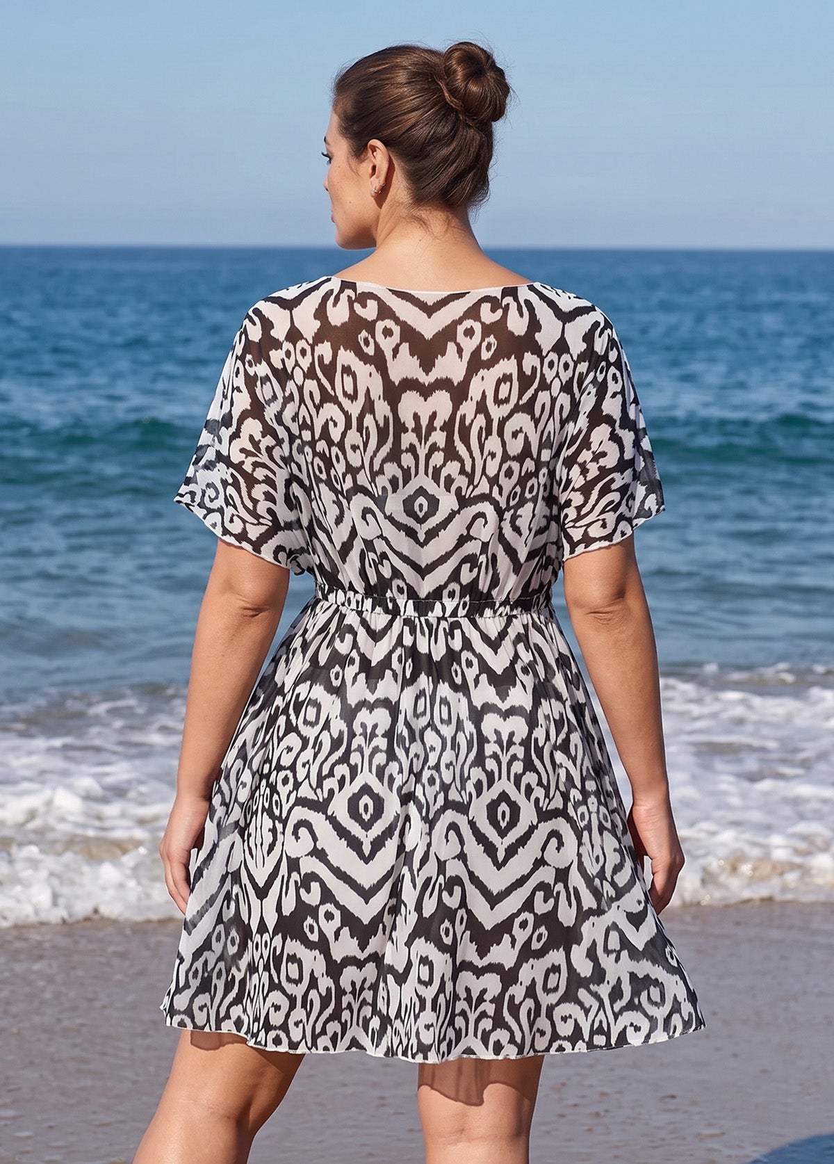 Plus Size Black White Ikat Geometric Print V Neck Short Sleeves Women Swim Cover Up Dress