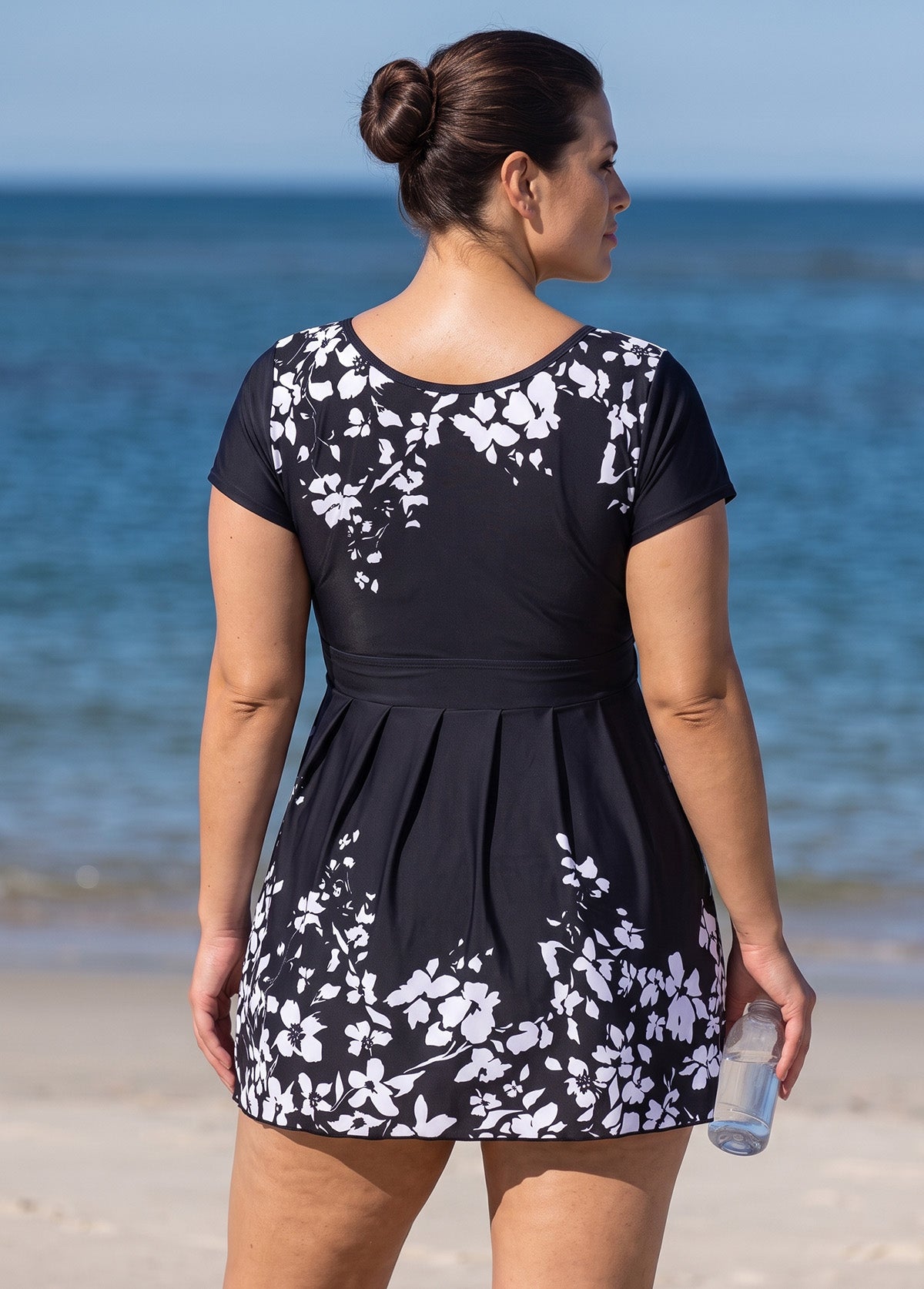 Black Floral Short Sleeves Modest Padded Curvy Women's Swimsuit Swimdress Top