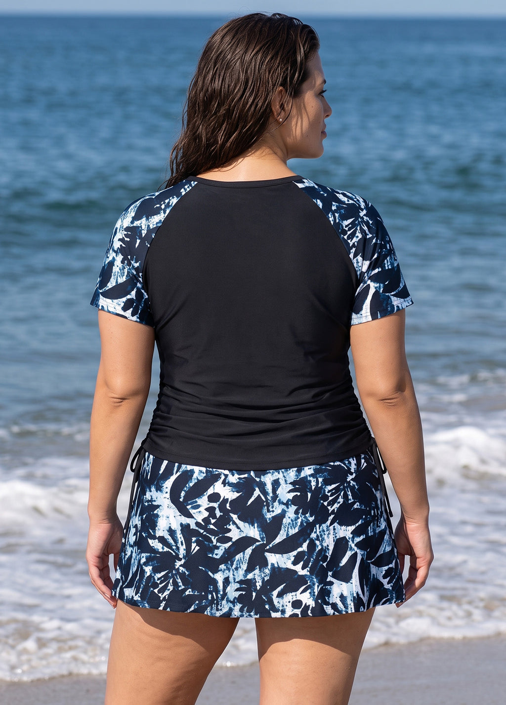 Plus Size Black Leaf Print High Neck UPF50+ Short Sleeve Flattering Side Drawstring Tankini Top